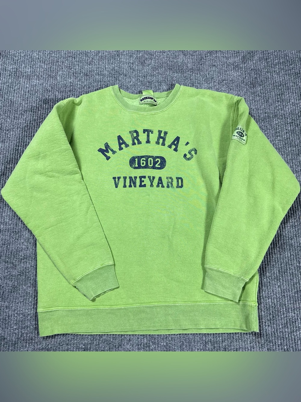 Vintage 90s Marthas Vineyard Breezin Up Made In USA Crewneck Sweatshirt Green M